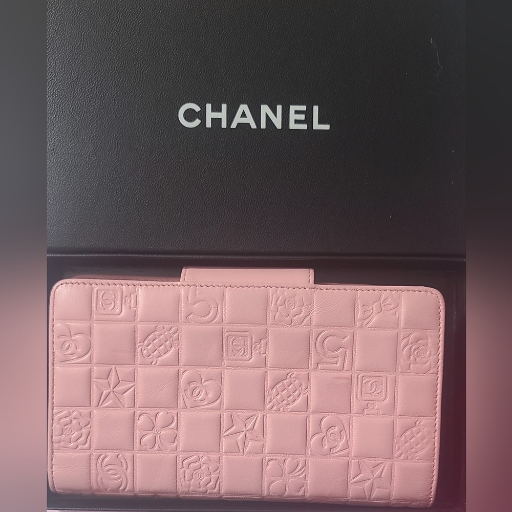 Chanel Pink Icon Line Long Kisslock Wallet - Picture 4 of 16